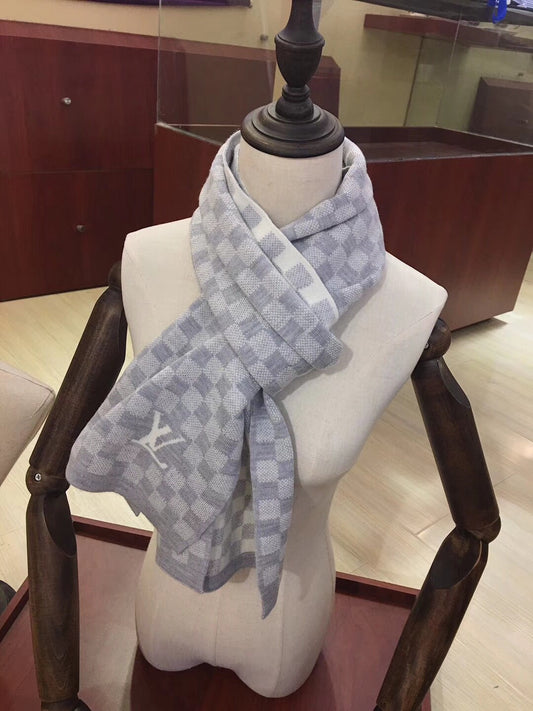 Checkerboard 100% cashmere scarf