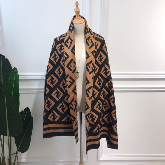 Classic 100% cashmere shawl