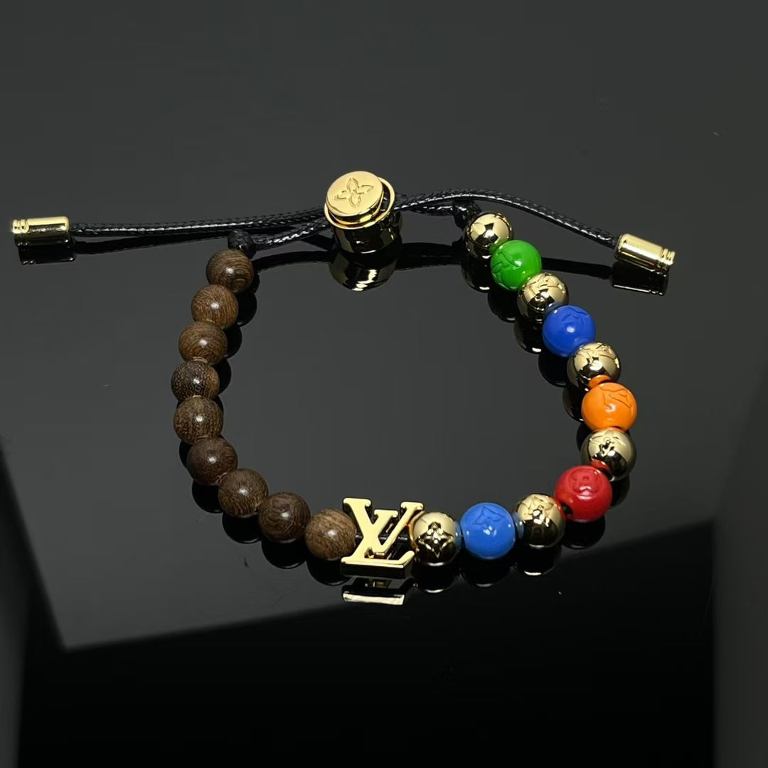 Fashionable universal adjustable bracelet