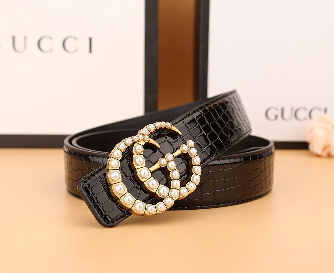 2 styles of luxury pearl belt