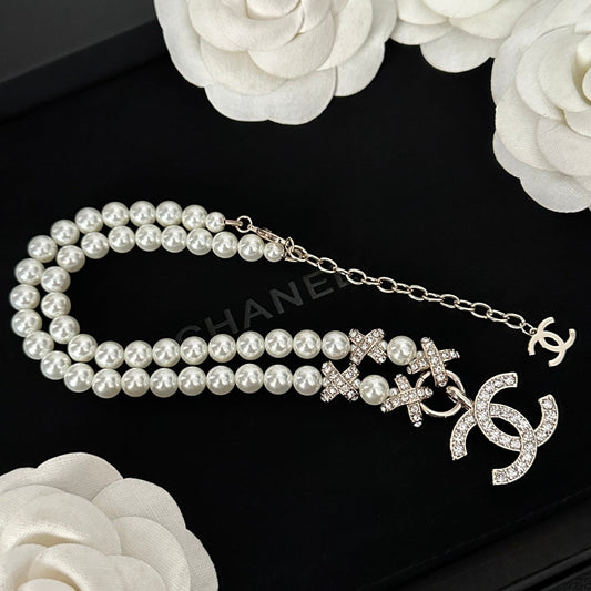 Elegant Diamond Pearl Necklace