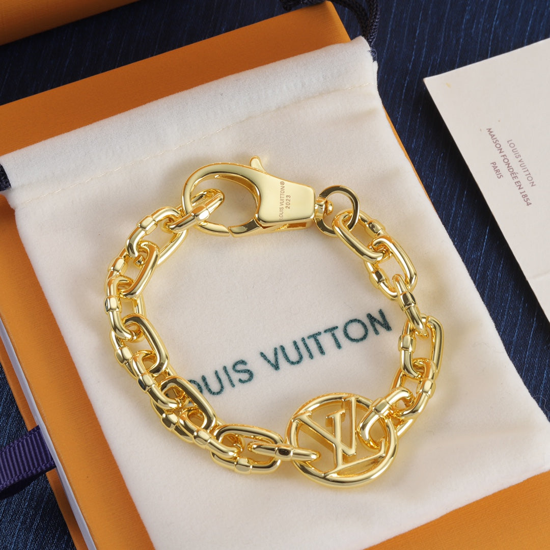 Luxury chain bracelet