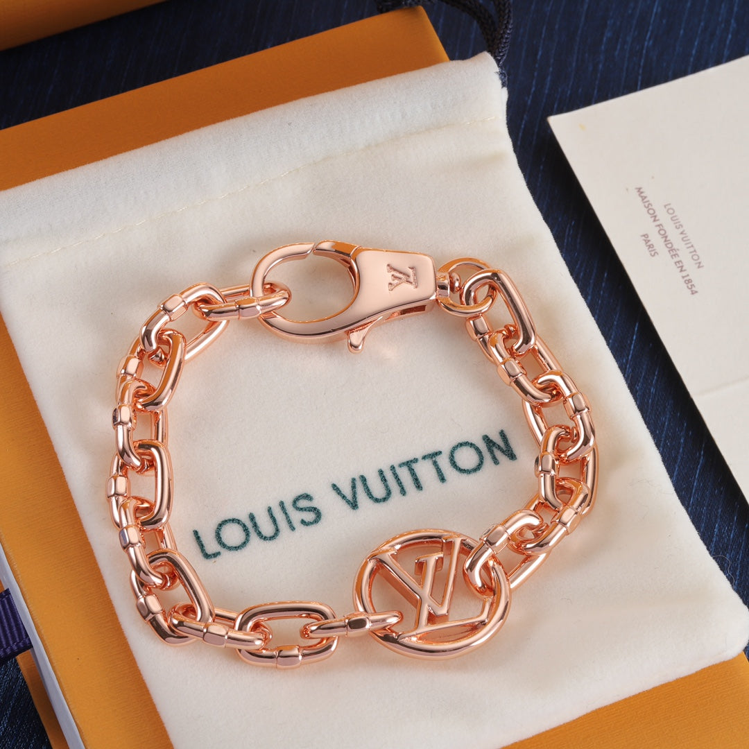 Luxury chain bracelet