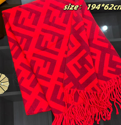 100% cashmere fringed scarf